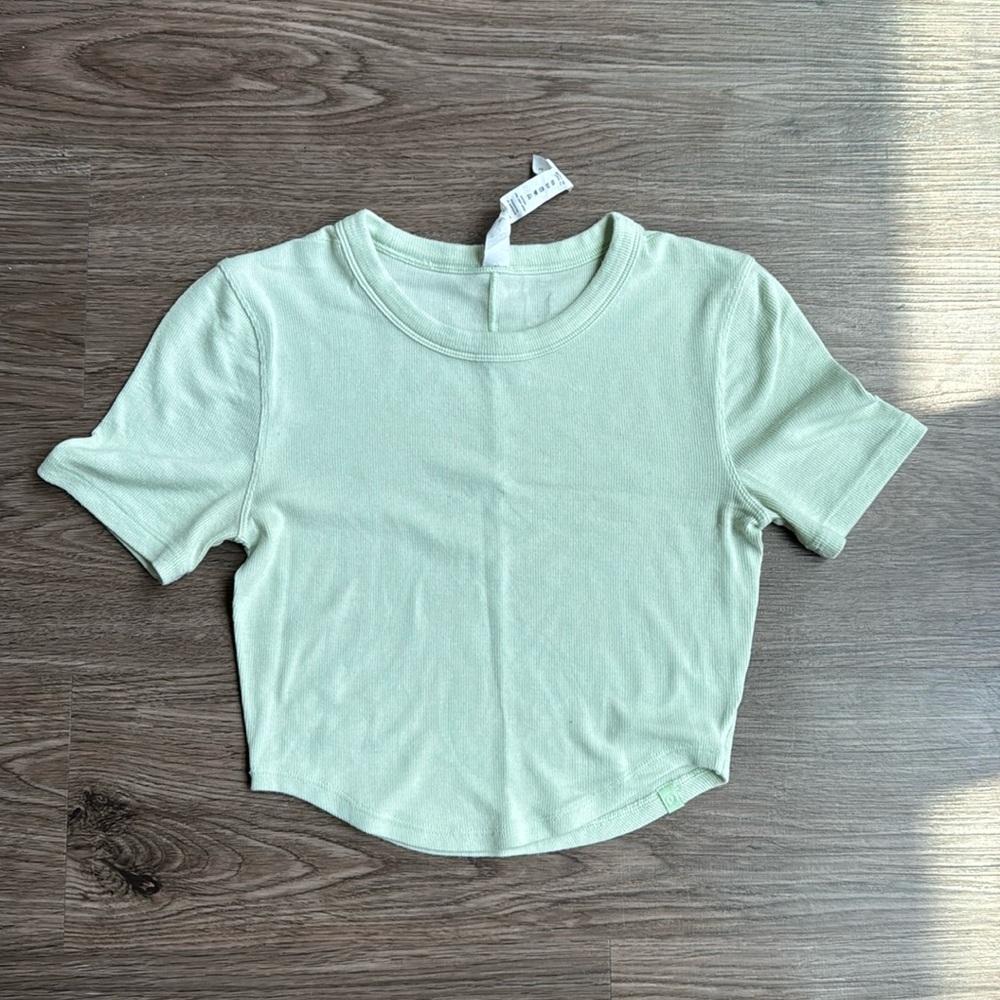Lululemon “Hold Tight Cropped T-Shirt”